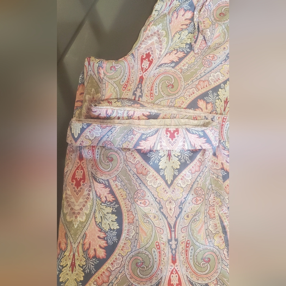 New  LAUREN  RALPH LAUREN  LONG SLEEVE  NOTCH  COLLAR  WOVEN  SATEEN  PAISLEY - Picture 7 of 11